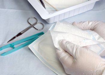 مروری بر روش های مراقبت از زخم